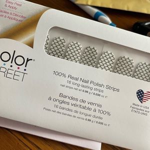 Color street nail polish strips